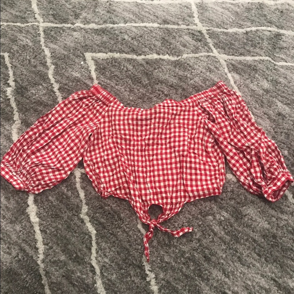 Crop top